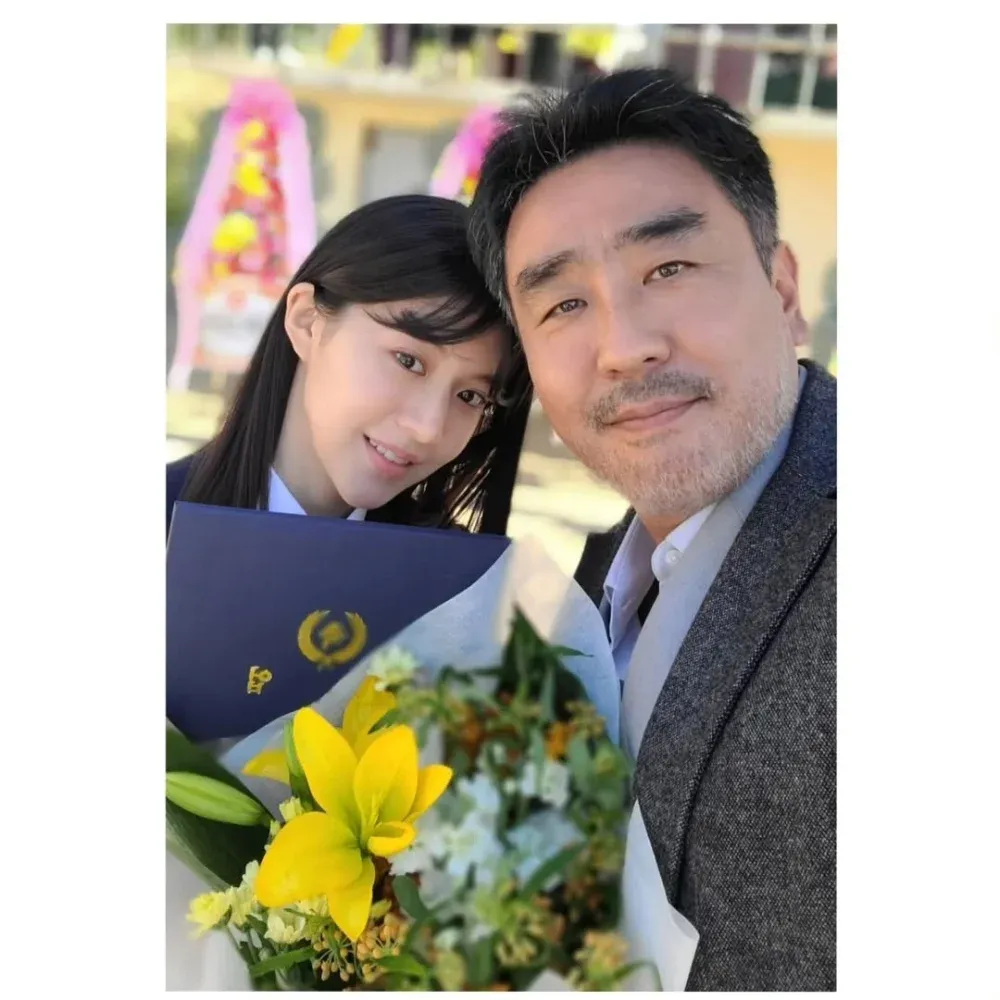 希望由柳承龙饰演的「九龙浦」、同时也是喜秀爸爸的角色能够一同回归